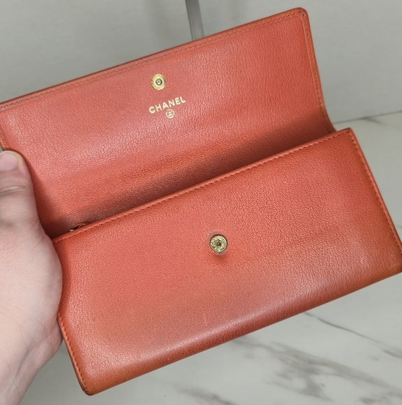 Chanel Camelia Flower Leather Continental Long Wallet - Picture 4 of 11